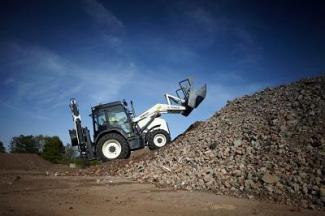 Árokásó-rakodók Terex TLB 890