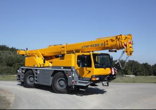Autódaruk Liebherr LTM 1030-2.1 