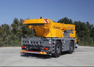 Autódaruk Liebherr LTM 1030-2.1 