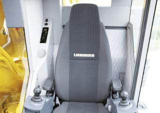 Autódaruk Liebherr LTM 1040-2.1 