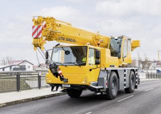 Autódaruk Liebherr LTM 1040-2.1 