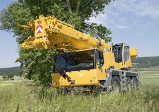 Autódaruk Liebherr LTM 1050-3.1 