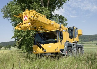 Autódaruk Liebherr LTM 1050-3.1 
