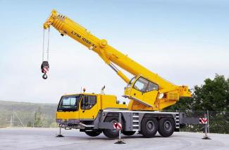 Autódaruk Liebherr LTM 1055-3.2 