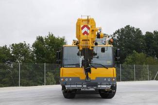 Autódaruk Liebherr LTM 1055-3.2 