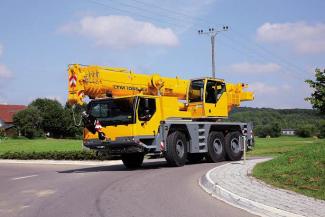 Autódaruk Liebherr LTM 1055-3.2 