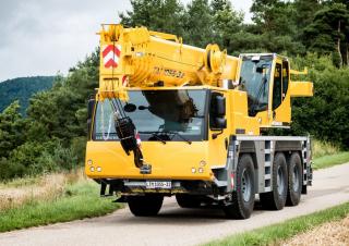 Autódaruk Liebherr LTM 1055-3.2 