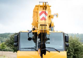 Autódaruk Liebherr LTM 1055-3.2 