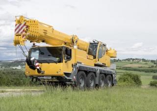Autódaruk Liebherr LTM 1070-4.2 