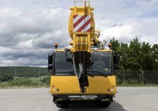 Autódaruk Liebherr LTM 1070-4.2 
