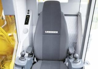 Autódaruk Liebherr LTM 1070-4.2 