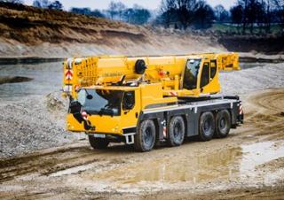 Autódaruk Liebherr LTM 1090-4.2 