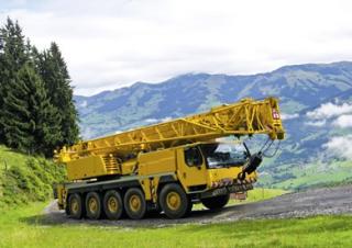 Autódaruk Liebherr LTM 1095-5.1 