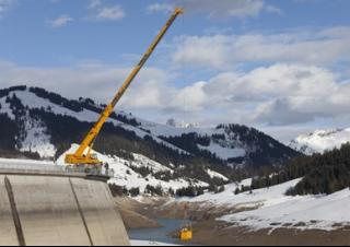 Autódaruk Liebherr LTM 1130-5.1 