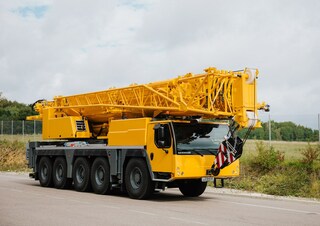 Autódaruk Liebherr LTM 1150-5.3