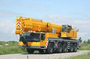 Autódaruk Liebherr LTM 1200-5.1 