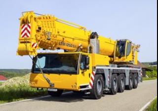 Autódaruk Liebherr LTM 1250-5.1 