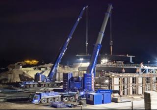Autódaruk Liebherr LTM 1500-8.1