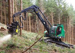 Erdészeti gépek Betakartógépek Neuson Forest 243HVT