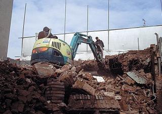 Szerelékek Betontörőgépek All-Kor AKC 200C