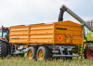 Szállítás technológia Billenő pótkocsik Joskin DELTA-CAP 5025/15DR120