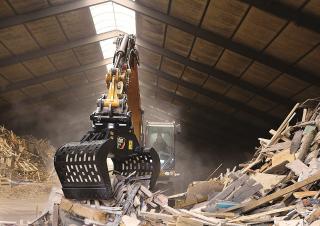 Szerelékek Bontási válogató megfogók Caterpillar G313GC