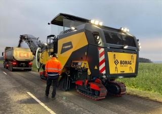 Burkolatmarók Bomag BM 2200/65