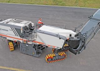 Burkolatmarók Wirtgen W 250 i