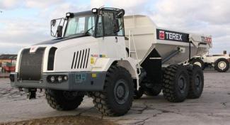 Csuklóvázas dömperek Terex TA 300