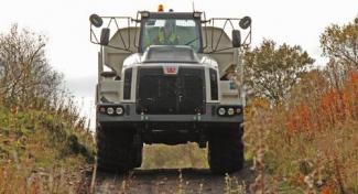 Csuklóvázas dömperek Terex TA 400