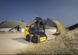 Csúszókormányzású rakodók New Holland L213