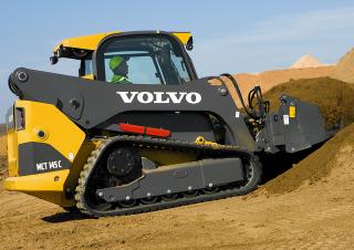 Csúszókormányzású rakodók Volvo MCT145C