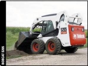 Csúszókormányzású rakodók Bobcat S 205 H ACS