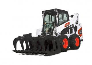 Csúszókormányzású rakodók Bobcat S590