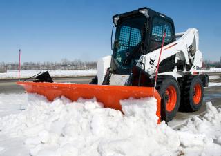 Csúszókormányzású rakodók Bobcat S650