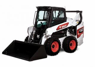 Csúszókormányzású rakodók Bobcat S66