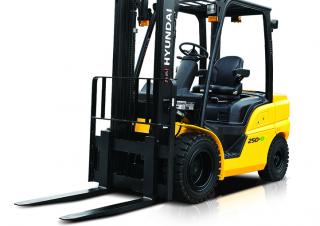 Dízel targoncák Hyundai 25D-9
