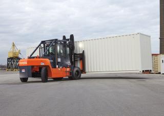 Dízel targoncák Toyota THD3300S-24