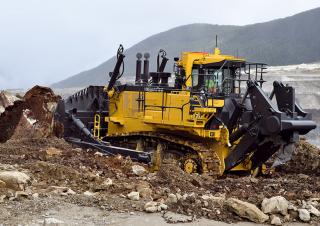 Dózerek Komatsu D375A-8E0