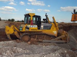 Dózerek Komatsu D85PX-15
