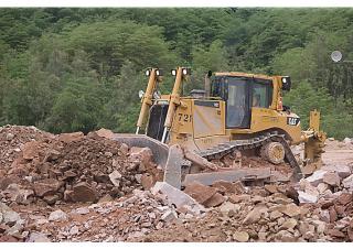 Dózerek Caterpillar D8T