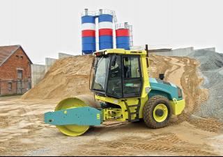 Hengerek Egyhengeres hengerek Ammann ASC 70 HT