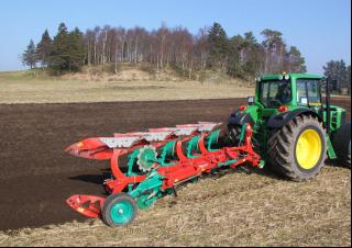Ekék Kverneland 150 S 85 Vari.