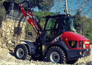 Elektromos gumikerekes rakodók Yanmar V 8e