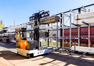 Oldaltöltős targoncák Elektromos oldalvilás taroncák Hubtex MaxX 30 EL