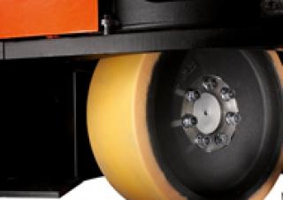 Oldaltöltős targoncák Elektromos oldalvilás taroncák BT VRE 125