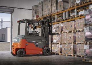 Elektromos targoncák Toyota 9 FBH 30T 