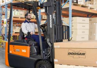 Elektromos targoncák Doosan B16R-7 