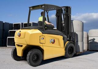 Elektromos targoncák Caterpillar EP50CN