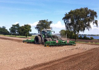 Elmunkálók Kerner FP 550